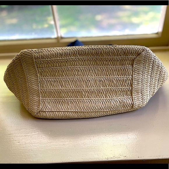 NWT Shoulder or Handle Bag Purse With Navy Blue Cloth Handles. - Picture 6 of 6